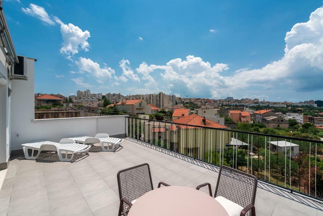 Eva Split Sunset City View Teracce Екстериор снимка